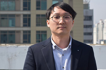 Dong Keun, Bae